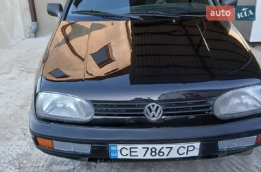 Хэтчбек Volkswagen Golf 1994 в Черновцах