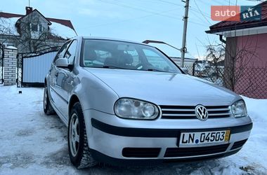 Хэтчбек Volkswagen Golf 2002 в Тернополе