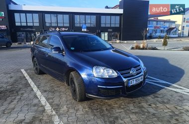 Универсал Volkswagen Golf 2008 в Снятине