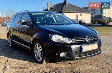 Универсал Volkswagen Golf 2010 в Луцке