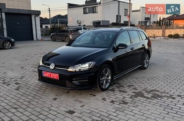 Универсал Volkswagen Golf 2019 в Ровно