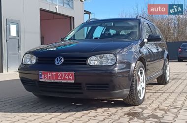 Универсал Volkswagen Golf 2004 в Красилове
