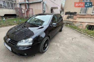 Хэтчбек Volkswagen Golf 2006 в Львове