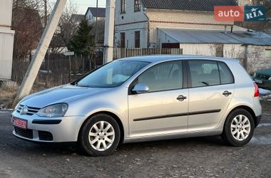 Хэтчбек Volkswagen Golf 2004 в Тернополе
