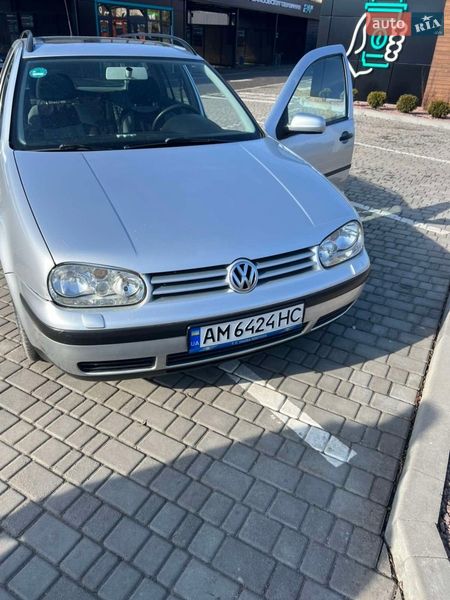 Volkswagen Golf 2000