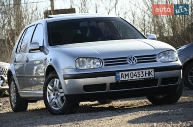 Хэтчбек Volkswagen Golf 2001 в Бердичеве