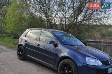 Хетчбек Volkswagen Golf 2005 в Хмельницькому