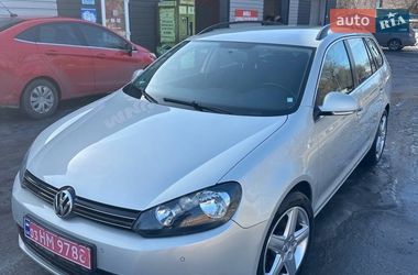 Универсал Volkswagen Golf 2010 в Сумах