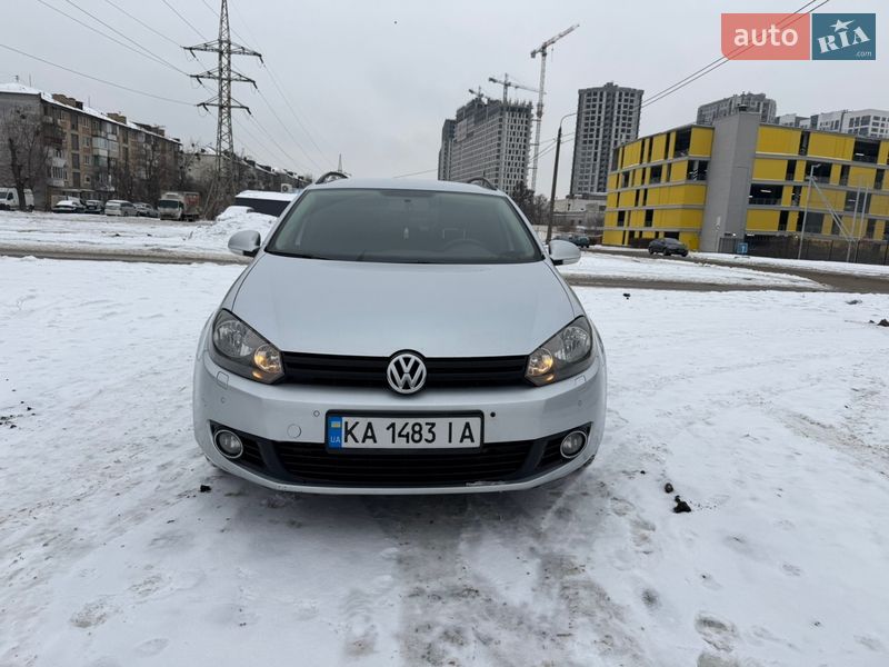 Универсал Volkswagen Golf 2013 в Киеве