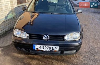 Хэтчбек Volkswagen Golf 2002 в Сумах