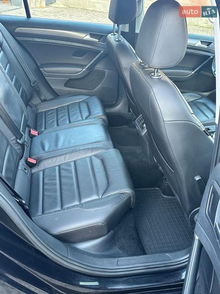 Универсал Volkswagen Golf 2019 в Луцке