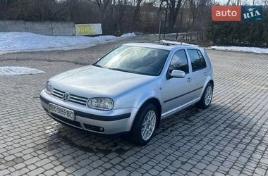 Хетчбек Volkswagen Golf 2001 в Тернополі