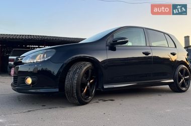 Хэтчбек Volkswagen Golf 2011 в Нововолынске