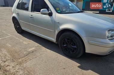 Хэтчбек Volkswagen Golf 2000 в Виннице