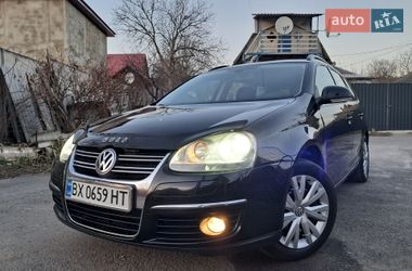 Универсал Volkswagen Golf 2009 в Могилев-Подольске