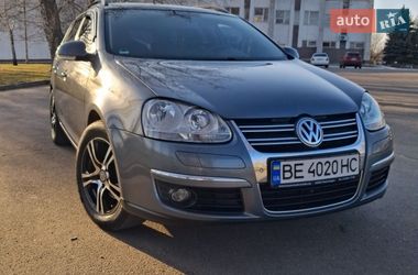 Універсал Volkswagen Golf 2009 в Южноукраїнську