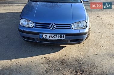 Хетчбек Volkswagen Golf 2002 в Хмельницькому