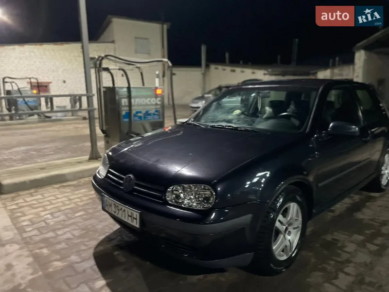Volkswagen Golf