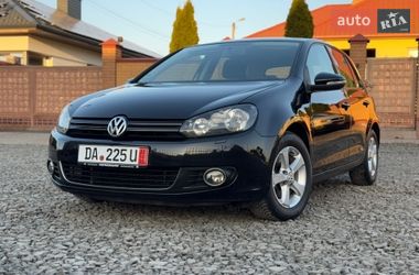 Хетчбек Volkswagen Golf 2010 в Ковелі
