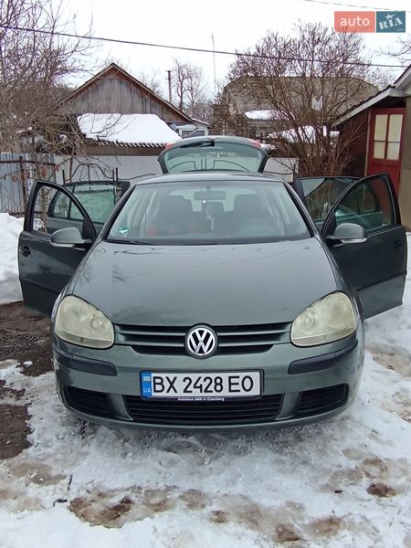 Volkswagen Golf 2005