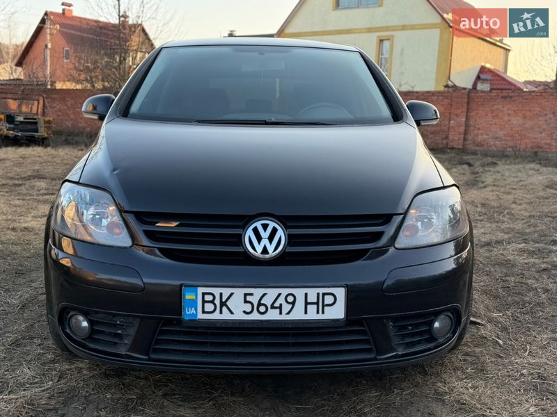 Volkswagen Golf 2005