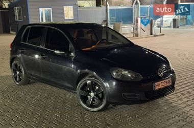 Хетчбек Volkswagen Golf 2010 в Одесі