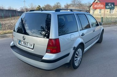 Универсал Volkswagen Golf 1999 в Буске