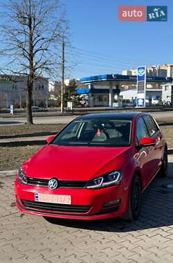 Хэтчбек Volkswagen Golf 2015 в Хмельницком