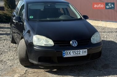Хэтчбек Volkswagen Golf 2004 в Хмельницком