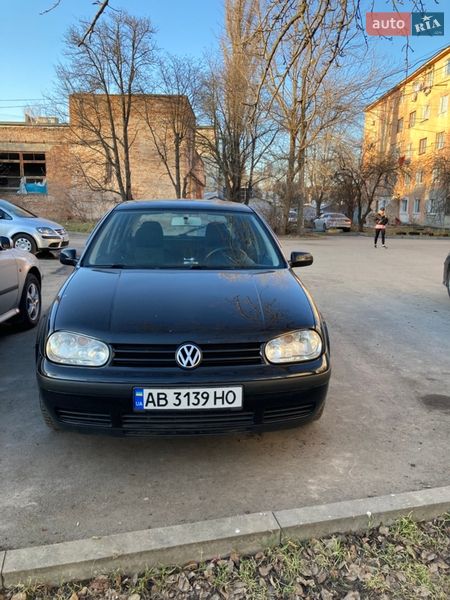 Volkswagen Golf 2001
