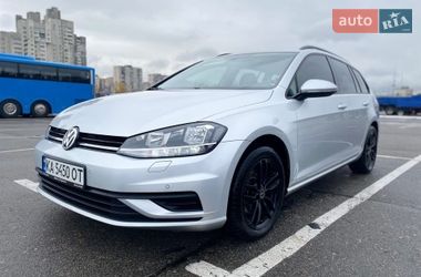 Універсал Volkswagen Golf 2018 в Києві
