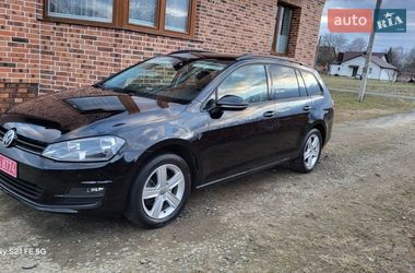 Универсал Volkswagen Golf 2015 в Луцке