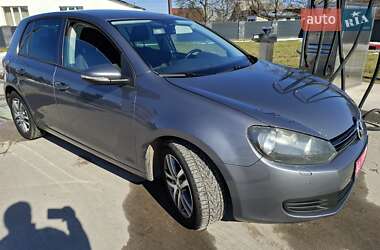 Хэтчбек Volkswagen Golf 2009 в Вараше