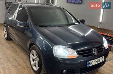 Хетчбек Volkswagen Golf 2005 в Львові