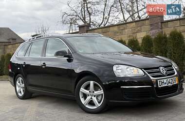 Универсал Volkswagen Golf 2009 в Луцке