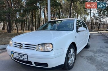 Хэтчбек Volkswagen Golf 2003 в Чернигове