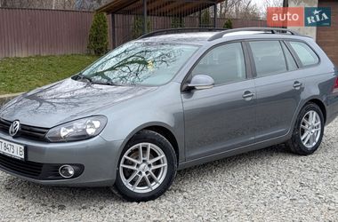 Универсал Volkswagen Golf 2011 в Черновцах