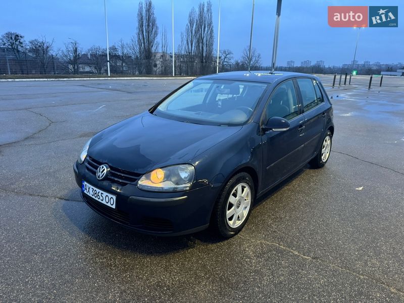 Volkswagen Golf 2004