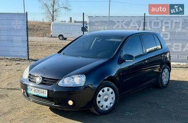 Хэтчбек Volkswagen Golf 2008 в Ровно