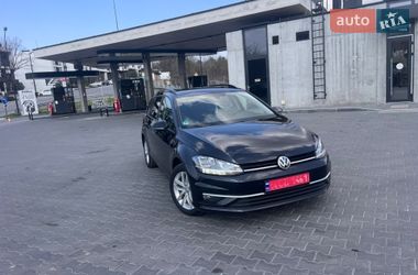 Универсал Volkswagen Golf 2020 в Ужгороде