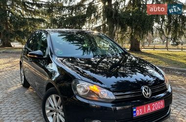 Хэтчбек Volkswagen Golf 2012 в Киеве