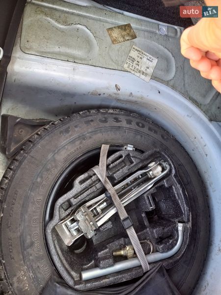 Хэтчбек Volkswagen Golf 1998 в Полтаве