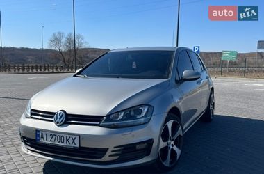 Хэтчбек Volkswagen Golf 2014 в Киеве