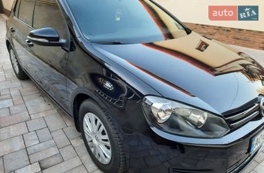 Хэтчбек Volkswagen Golf 2009 в Берегово