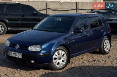 Хетчбек Volkswagen Golf 2000 в Чернігові