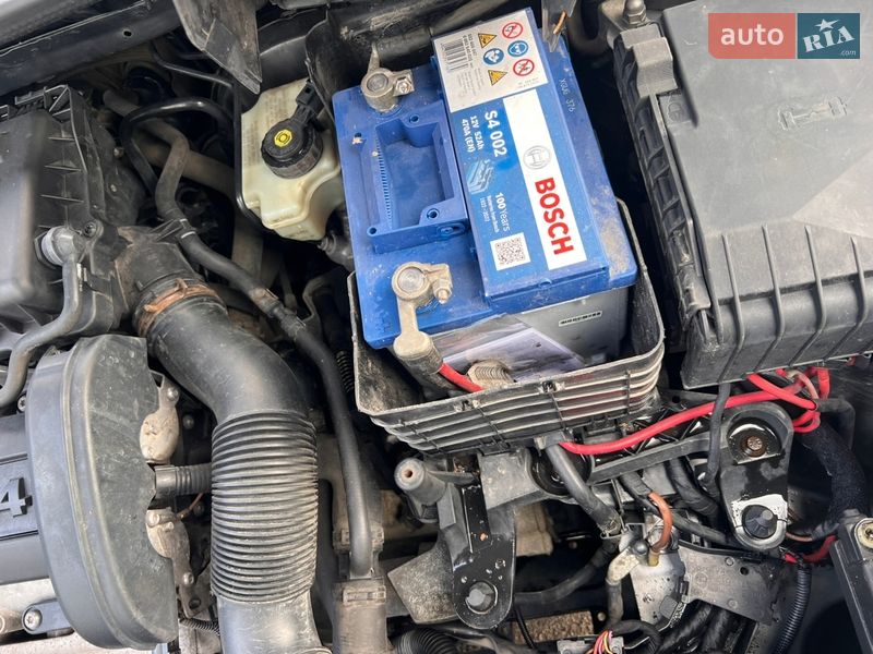 Хэтчбек Volkswagen Golf 2006 в Бердичеве