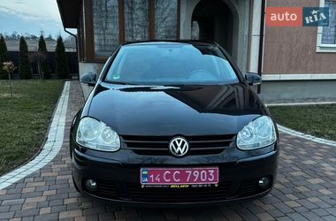 Хетчбек Volkswagen Golf 2007 в Сторожинці