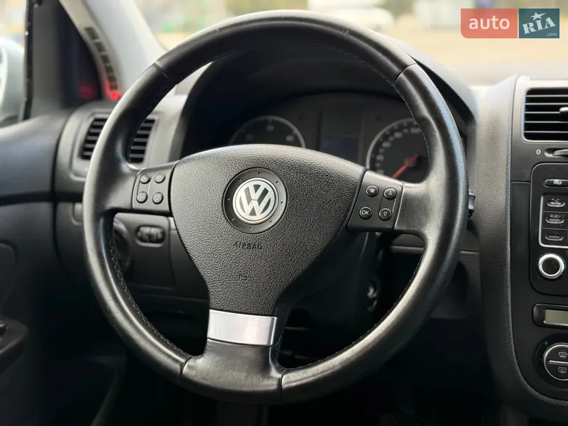 Volkswagen Golf 2006 VIN WVWZZZ1KZ6B135651 фото оголошення 46 з 88
