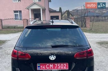 Універсал Volkswagen Golf 2014 в Чорткові