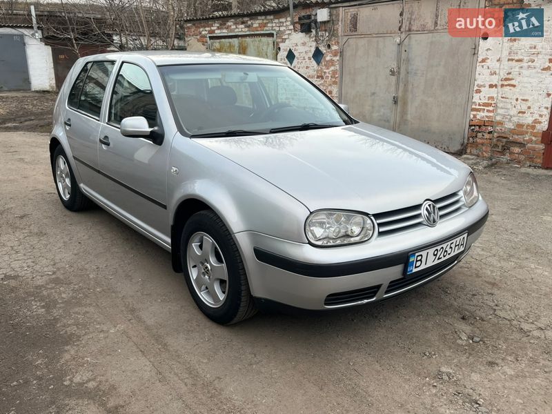 Volkswagen Golf 2002